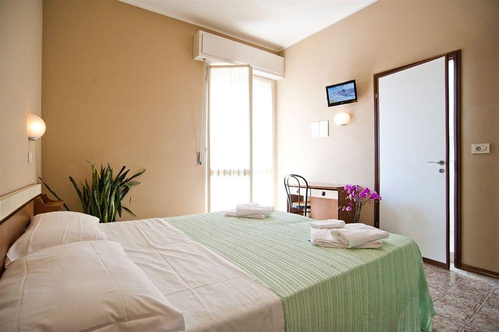 Hotel Boom 3*